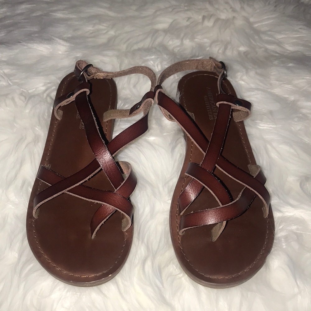 American Eagle brown sandals